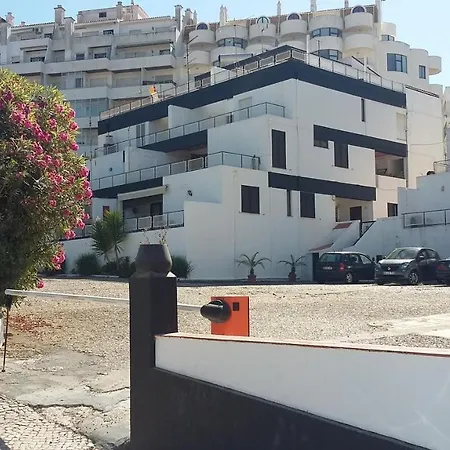 Sun And Ii Ac Wifi 90mts From The Apartment Portimao