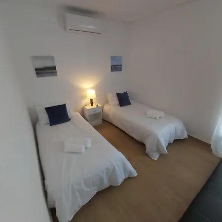 شقة Sun And Ii Ac Wifi 90mts From The *