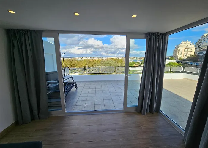 Sun And Ii Ac Wifi 90mts From The Apartament Portimão