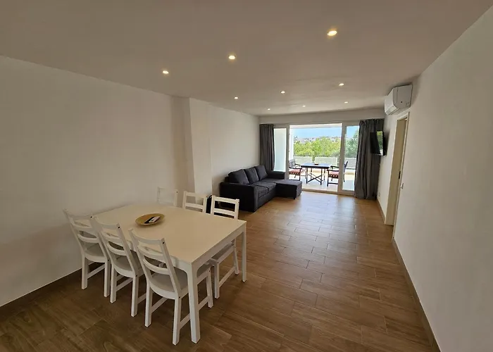 Sun And Ii Ac Wifi 90mts From The Apartment Portimão